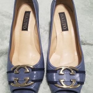 Leather blue shoes - size 7